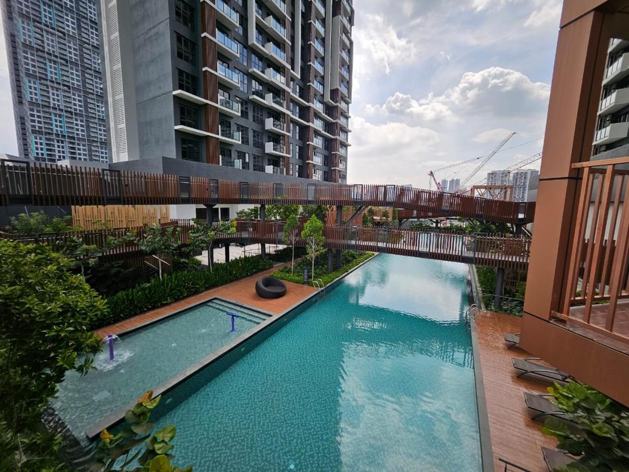 Appartement 2r2b Chan Sow Lin Trion 2 - 6 Pax Kuala Lumpur